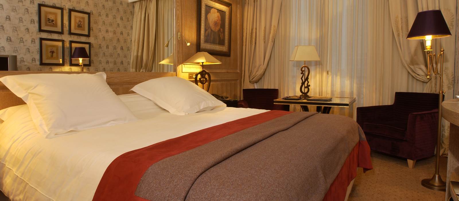 Classic Rooms Hotel Amarante Champs Elysees Paris