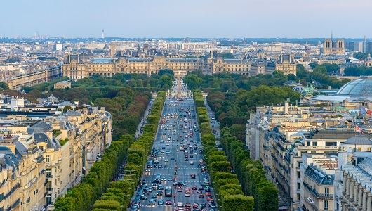 Champs-Elysees 530 x 300